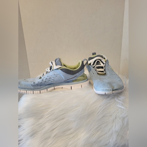 Nike Free Blue Yellow Accent, Size 9 - Picture 4 of 7